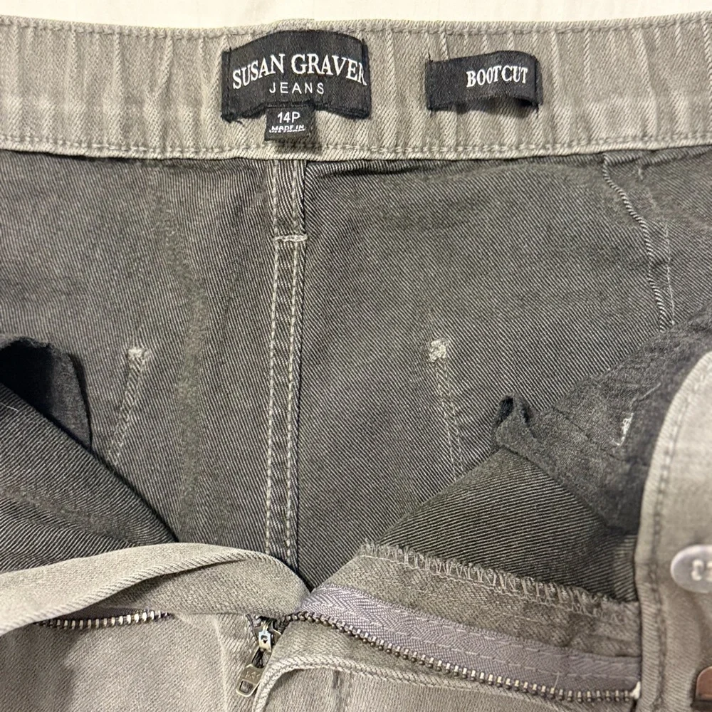 Susan Graver Stretch Denim Bootcut Classic Jeans Gray Wash - Picture 3 of 4